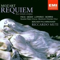 Riccardo Muti - Mozart: Requiem i gruppen CD / Klassiskt hos Bengans Skivbutik AB (1846498)