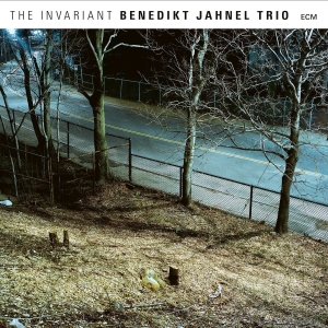 Benedikt Jahnel Trio - The Invariant i gruppen CD / Jazz hos Bengans Skivbutik AB (2281424)