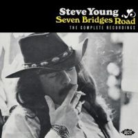 Young Steve - Seven Bridges Road i gruppen VI TIPSAR / Julklappstips CD hos Bengans Skivbutik AB (2433326)