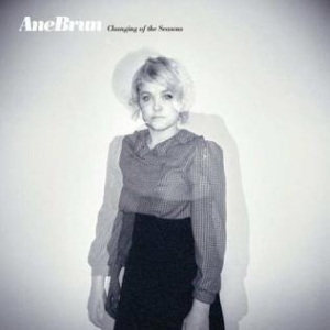 Ane Brun - Changing Of The Seasons i gruppen VI TIPSAR / Startsida - Vinyl Nyheter & Kommande hos Bengans Skivbutik AB (2662181)