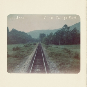 Hodera - First Things First i gruppen CD / Punk hos Bengans Skivbutik AB (2788428)