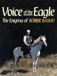 Basho Robbie - Voice Of The Eagle: The Enigma Of R i gruppen ÖVRIGT / Musik-DVD & Bluray hos Bengans Skivbutik AB (3724784)