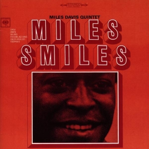 Davis Miles - Miles Smiles i gruppen ÖVRIGT / Övrigt / aub hos Bengans Skivbutik AB (4002549)