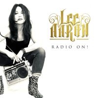 Aaron Lee - Radio On! (Digipack) i gruppen CD / Hårdrock hos Bengans Skivbutik AB (4011053)