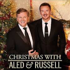 Aled Jones Russell Watson - Christmas With Aled And Russell i gruppen VI TIPSAR / Julklappstips CD hos Bengans Skivbutik AB (4166039)