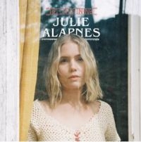 Alapnes Julie - Helleristning i gruppen VINYL / Pop-Rock hos Bengans Skivbutik AB (4204835)