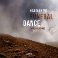 Helge Lien Trio / Tore Brunborg - Funeral Dance i gruppen VI TIPSAR / Julklappstips Vinyl hos Bengans Skivbutik AB (4290447)