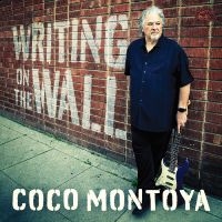 Montoya Coco - Writing On The Wall (Translucent Bl i gruppen VI TIPSAR / Julklappstips Vinyl hos Bengans Skivbutik AB (4300011)