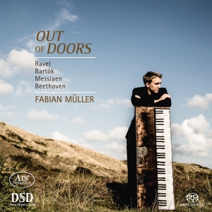 Ravel/Bartok/Messiaen/Beethoven - Out Of Doors - Piano Works By Ravel i gruppen MUSIK / SACD / Klassiskt hos Bengans Skivbutik AB (5559855)