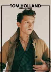 Tom Holland - 2025 Calendar i gruppen VI TIPSAR / Fredagsreleaser / Fredag den 16:e augusti hos Bengans Skivbutik AB (5560320)