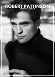 Robert Pattinson - 2025 Calendar i gruppen VI TIPSAR / Fredagsreleaser / Fredag den 16:e augusti hos Bengans Skivbutik AB (5560346)