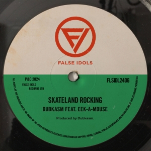 Dubkasm & Eek-A-Mouse - Skateland Rocking i gruppen VI TIPSAR / Fredagsreleaser / Fredag den 4:e oktober 2024 hos Bengans Skivbutik AB (5560688)