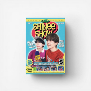 SHINee - 2025 Seasons Greetings + Photocard i gruppen MERCHANDISE / Merch / Kommande / K-Pop hos Bengans Skivbutik AB (5569515)