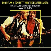 Bob Dylan & Tom Petty With The Hear - Live At The Entertainment Centre In i gruppen VI TIPSAR / Fredagsreleaser / Fredag den 1:a november 2024 hos Bengans Skivbutik AB (5569740)