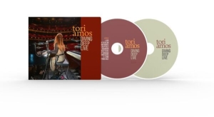 Tori Amos - Diving Deep Live i gruppen CD / Kommande / Pop-Rock hos Bengans Skivbutik AB (5571587)