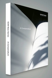 Ecm New Series - A Compendium i gruppen VI TIPSAR / Fredagsreleaser / 2025-01-17 hos Bengans Skivbutik AB (5575962)