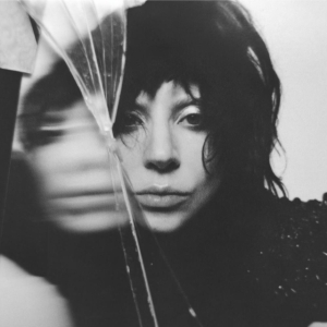 Lady Gaga - Mayhem (Vinyl) i gruppen VI TIPSAR / Bengans Personal Tipsar / Therese Tipsar hos Bengans Skivbutik AB (5580244)