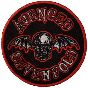 Avenged Sevenfold - Deathbat Orange Border Woven Patch i gruppen MERCHANDISE / Tygmärke / Hårdrock hos Bengans Skivbutik AB (5581808)