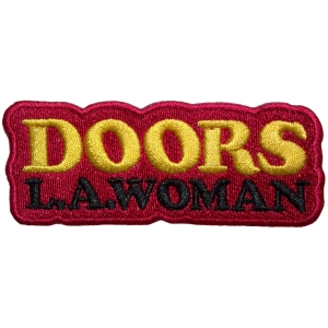The Doors - La Woman Text Logo Red Woven Patch i gruppen MERCHANDISE / Tygmärke / Pop-Rock hos Bengans Skivbutik AB (5581813)